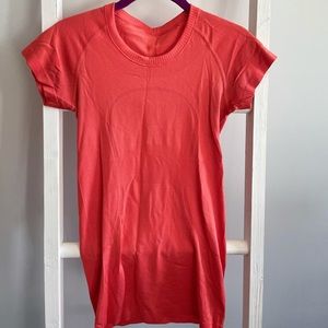 Pink punch Lululemon Swiftly short sleeve size 4